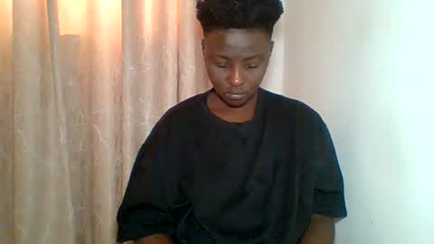 blaq_pearl online show from June 23, 5:16 am