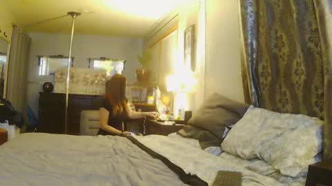 Snapshot of blaqmagic72 chatting on December 22, 1:24 am Redandblaq online show from December 22, 1:24 am