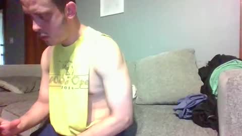 Snapshot of blaw_1321 chatting on May 19, 5:41 pm blaw_1321 online show from May 19, 5:41 pm