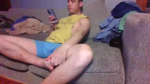 Snapshot of blaw_1321 chatting on May 21, 7:48 am blaw_1321 online show from May 21, 7:48 am