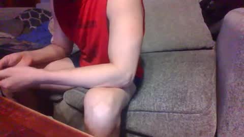 Snapshot of blaw_1321 chatting on May 24, 12:04 am blaw_1321 online show from May 24, 12:04 am