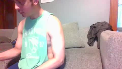 Snapshot of blaw_1321 chatting on June 1, 5:36 pm blaw_1321 online show from June 1, 5:36 pm