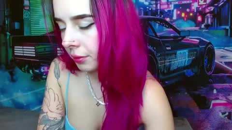 Snapshot of blazeoffortune chatting on January 7, 9:12 am Blaze online show from January 7, 9:12 am