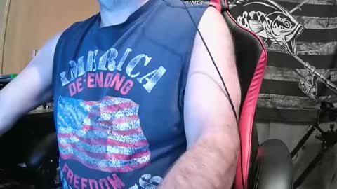 Snapshot of blazingslow chatting on November 16, 9:04 am blazingslow online show from November 16, 9:04 am