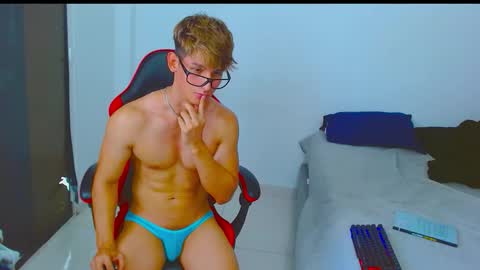 Snapshot of bleach_tiago chatting on March 26, 9:31 pm bleach tiago online show from March 26, 9:31 pm