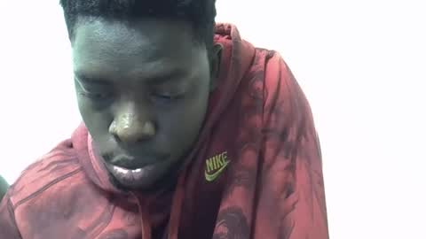 Black  brown online show from November 11, 6:52 pm