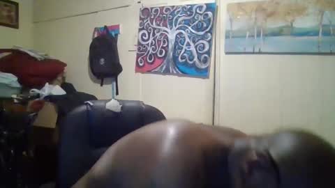 Snapshot of blkdiamonddick69 chatting on June 2, 12:23 am blkdiamonddick69 online show from June 2, 12:23 am