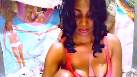 Snapshot of blktulipsxx chatting on July 28, 3:46 am Lola online show from July 28, 3:46 am
