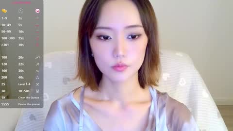 YoYo online show from October 2, 3:13 am