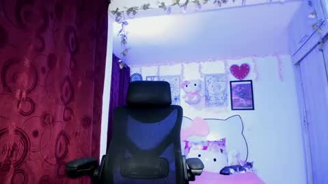  Blonde and Sam  online show from April 27, 5:49 am