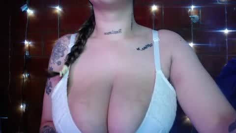Snapshot of blonde_desire chatting on June 20, 2:58 am Sam online show from June 20, 2:58 am