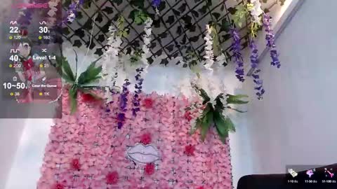 Snapshot of blonde_squirt_ chatting on March 3, 4:58 am blonde_squirt_ online show from March 3, 4:58 am