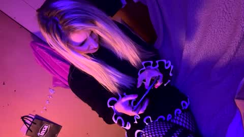 Gia  online show from March 12, 7:17 pm