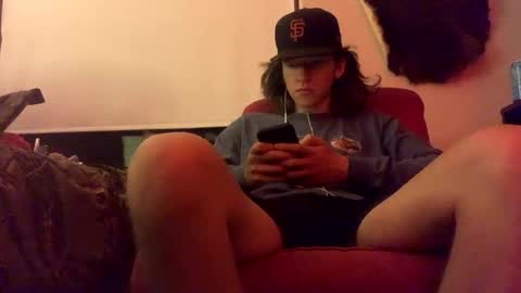 BlondeGuy8in online show from March 24, 6:18 am