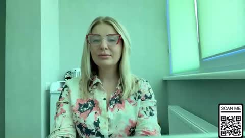 Snapshot of blondie_xoxoxo chatting on July 14, 9:36 am blondie_xoxoxo online show from July 14, 9:36 am