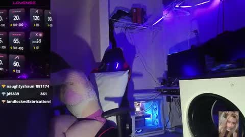 Bubbles online show from January 10, 5:37 pm