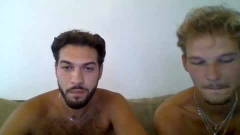 Snapshot of blondiexbrunette chatting on June 20, 5:27 pm Aron X Emrah online show from June 20, 5:27 pm