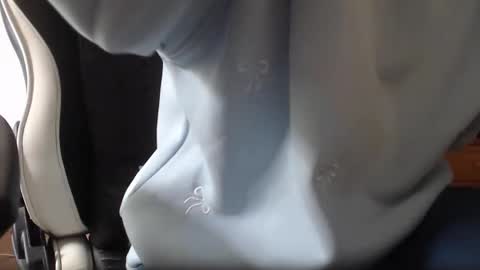 Snapshot of blondyelena chatting on May 25, 6:08 am blondyelena online show from May 25, 6:08 am