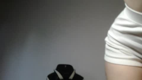 Snapshot of blondyelena chatting on July 26, 6:26 pm blondyelena online show from July 26, 6:26 pm
