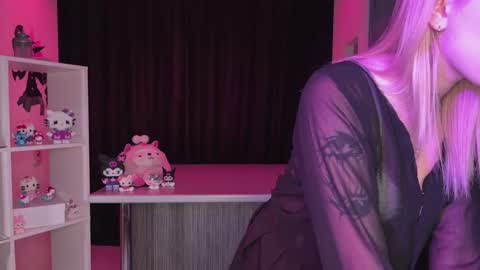 dear eva 3 online show from March 10, 11:32 pm