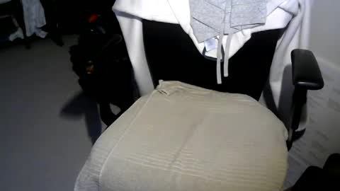 Snapshot of bloodybig0 chatting on January 1, 12:33 pm bloodybig0 online show from January 1, 12:33 pm