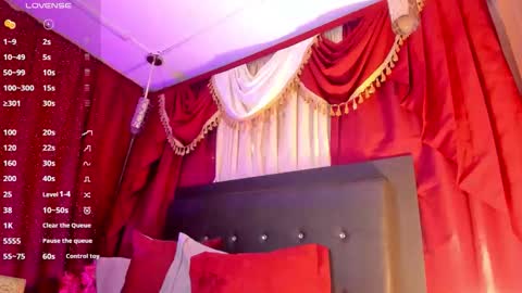 Snapshot of bloom_bbc chatting on November 29, 8:12 pm bloom_bbc online show from November 29, 8:12 pm