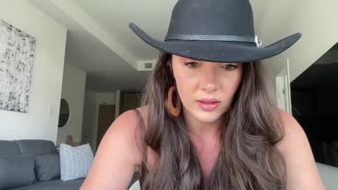 Emma Bloom online show from May 9, 9:42 pm