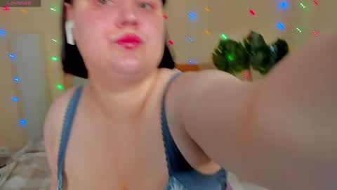 Snapshot of blossom_soniya chatting on June 5, 11:21 pm blossom_soniya online show from June 5, 11:21 pm