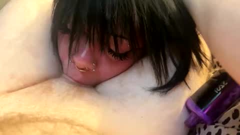 blowjob_bitch69 online show from May 15, 11:45 pm