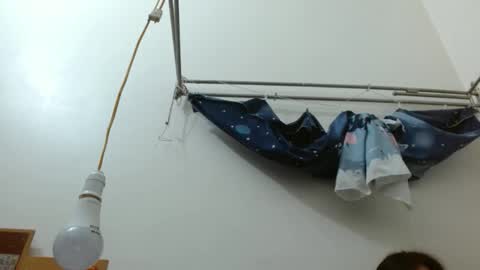 Snapshot of blowy079 chatting on November 19, 3:01 pm blowy079 online show from November 19, 3:01 pm