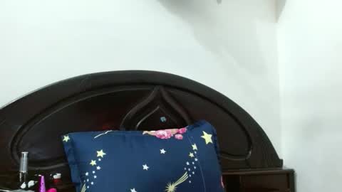 Snapshot of blowy079 chatting on December 17, 12:55 pm blowy079 online show from December 17, 12:55 pm