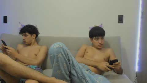 Snapshot of blue_baby20 chatting on April 29, 7:34 am Blue online show from April 29, 7:34 am