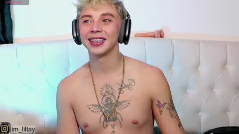 TAY   online show from December 26, 5:58 am