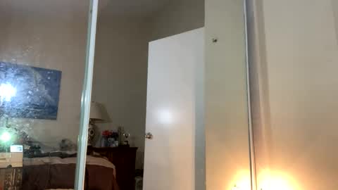 blue_cum_bunny123 online show from March 24, 5:56 am