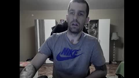 Snapshot of blue_eyed_wolf chatting on January 12, 7:53 pm Runaway online show from January 12, 7:53 pm