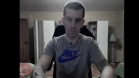 Snapshot of blue_eyed_wolf chatting on January 13, 3:04 pm Runaway online show from January 13, 3:04 pm