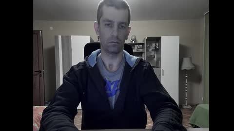 Snapshot of blue_eyed_wolf chatting on January 14, 3:15 pm Runaway online show from January 14, 3:15 pm