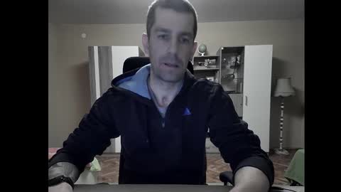 Snapshot of blue_eyed_wolf chatting on January 16, 7:52 pm Runaway online show from January 16, 7:52 pm