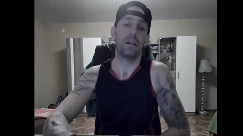 Snapshot of blue_eyed_wolf chatting on January 23, 9:07 pm Runaway online show from January 23, 9:07 pm