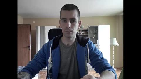 Snapshot of blue_eyed_wolf chatting on March 2, 8:38 am Runaway online show from March 2, 8:38 am