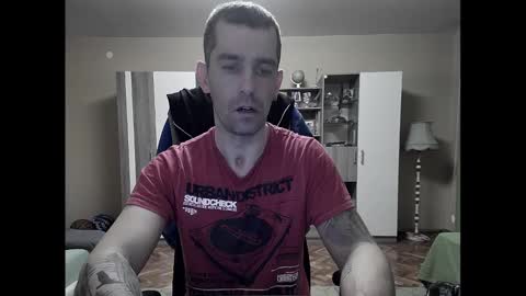 Snapshot of blue_eyed_wolf chatting on March 3, 8:11 pm Runaway online show from March 3, 8:11 pm