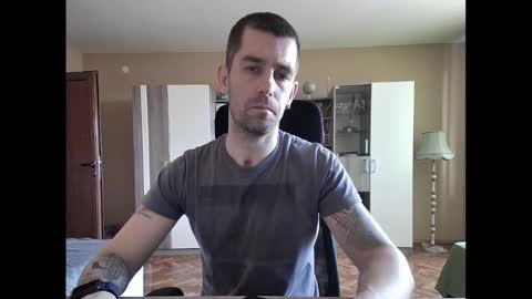 Snapshot of blue_eyed_wolf chatting on March 7, 2:45 pm Runaway online show from March 7, 2:45 pm