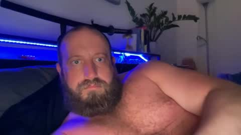 Snapshot of blue_eyes247 chatting on June 4, 3:34 am blue_eyes247 online show from June 4, 3:34 am