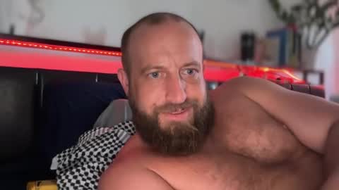blue_eyes247 online show from July 7, 9:30 pm