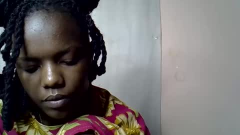 blue_savagee online show from November 1, 10:28 am