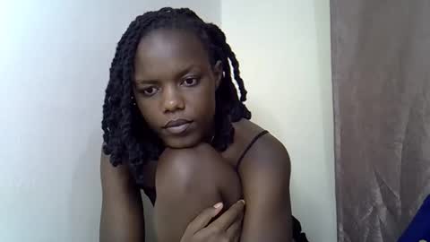 blue_savagee online show from November 25, 7:14 pm