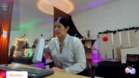 blue_tay1 online show from October 27, 12:09 pm