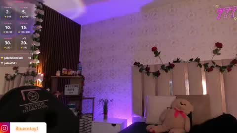 blue_tay1 online show from March 13, 3:07 pm