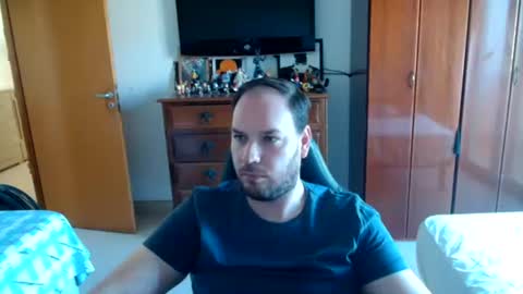 Blue online show from August 5, 12:19 pm