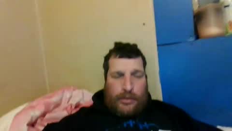 Snapshot of bluedemoneyes1986 chatting on February 13, 6:20 am bluedemoneyes1986 online show from February 13, 6:20 am